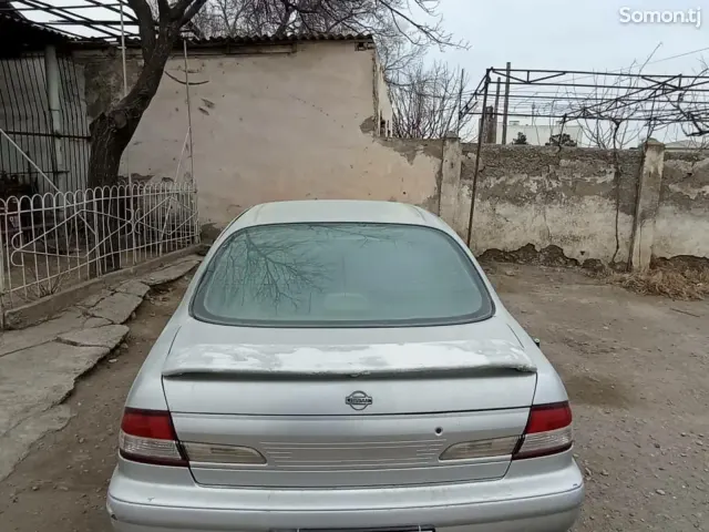 Nissan Maxima 1997 · 2.0 AT