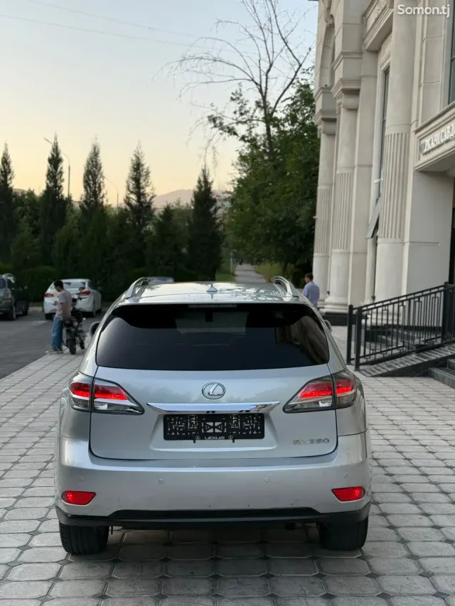 Lexus RX series 2013 · 3.5 AT
