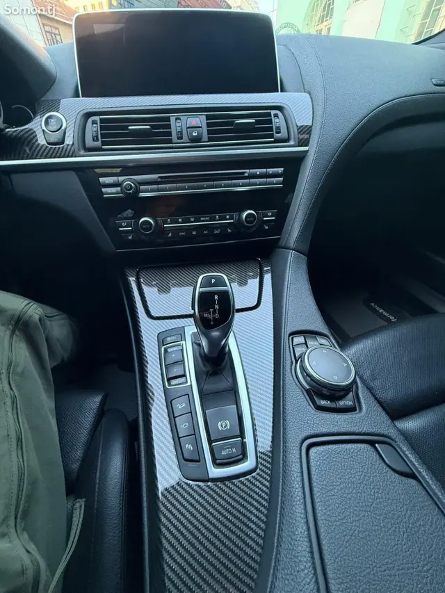 BMW 6 series 2016 · 4.0 AT