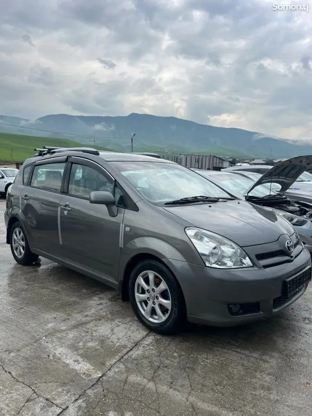 Toyota Corolla Verso 2006 · 1.8 MT
