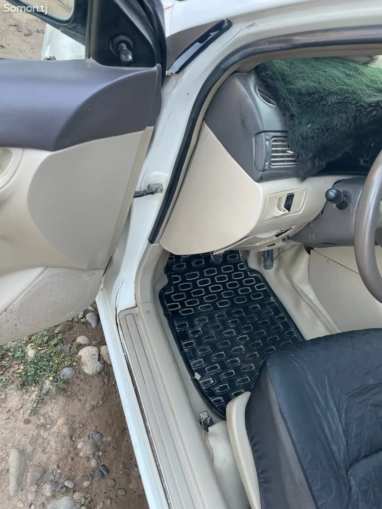 Toyota Corolla 2007 · 1.5 MT
