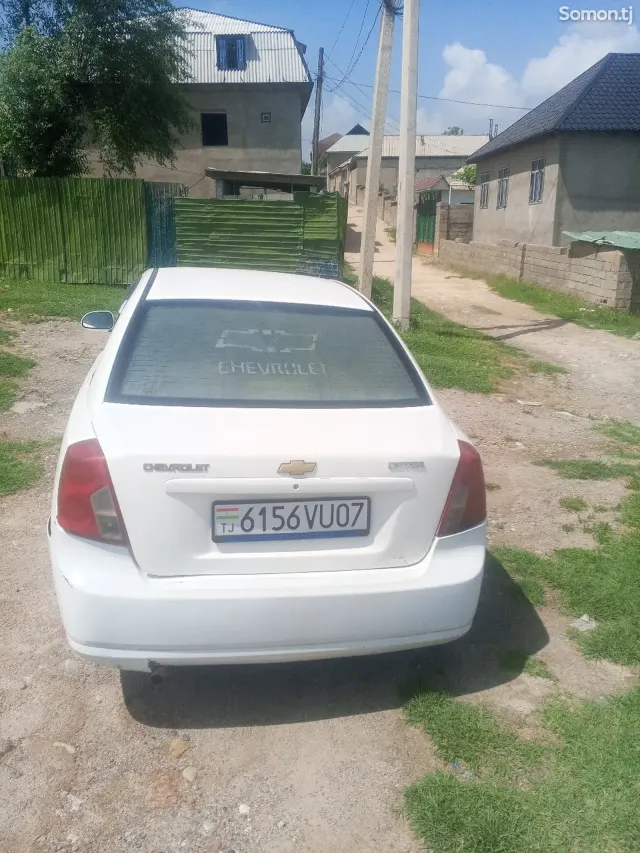 Chevrolet Lacetti 2006 · 2.0 AT