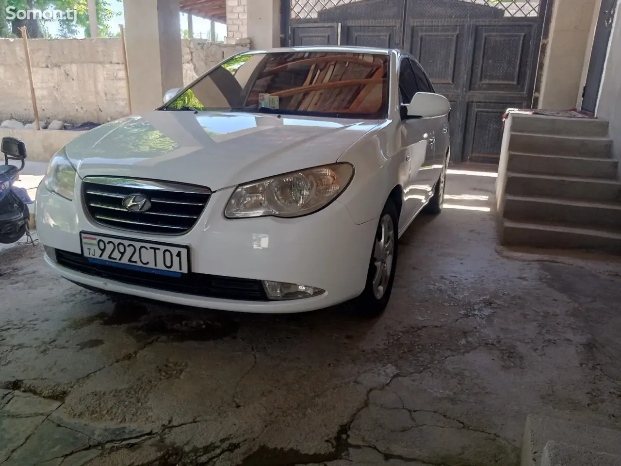 Hyundai Avante 2007 · 1.6 AT