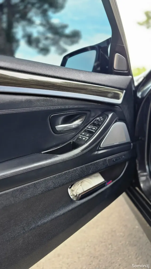 BMW 5 series 2013 · 3.5 AMT