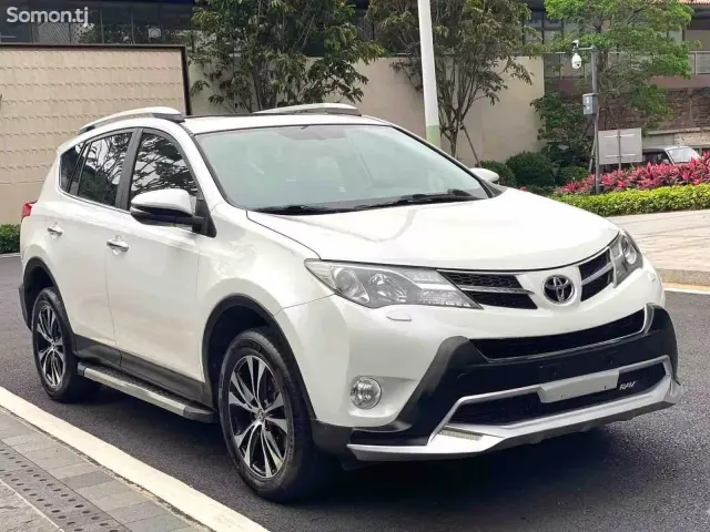 Toyota RAV 4 2015 · 2.5 AT