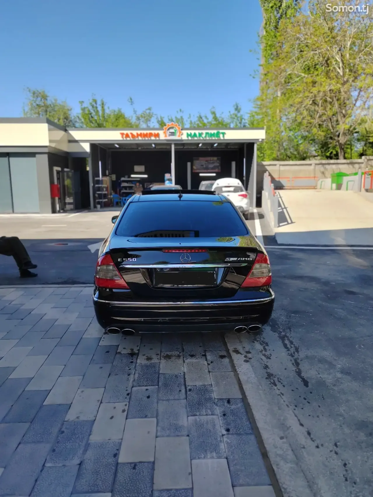Mercedes-Benz E class 2009 · 5.5 AT