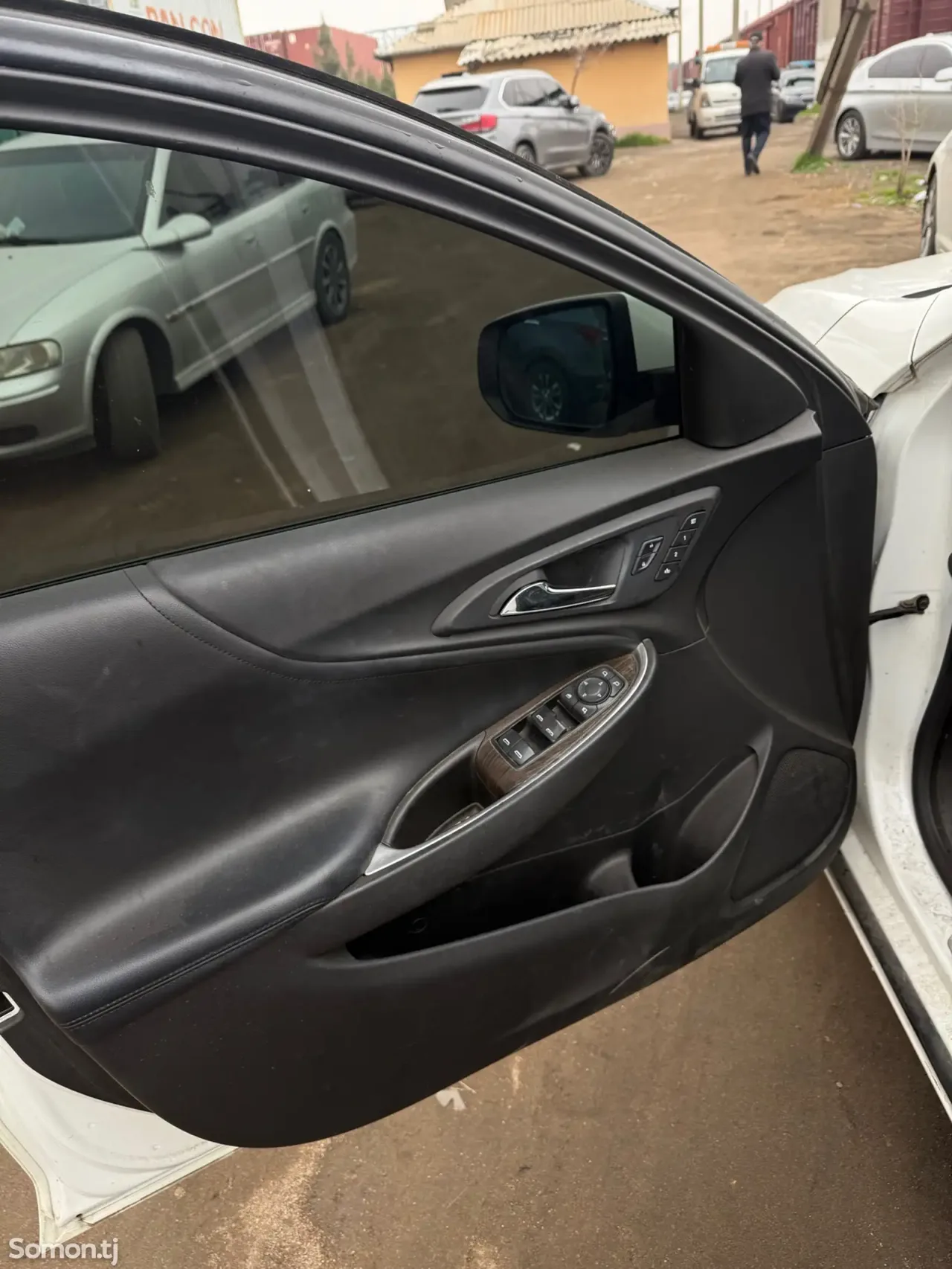 Chevrolet Malibu 2016 · 2.0 AT