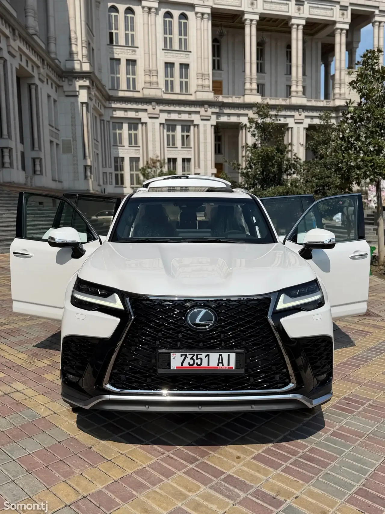 Lexus LX series 2024 · 5.0 AT