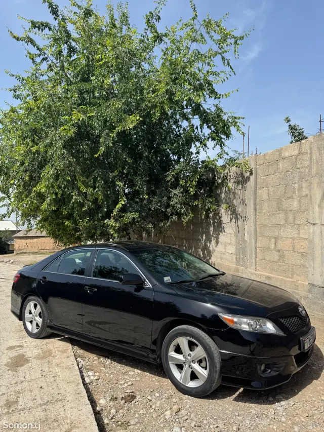 Toyota Camry 2010 · 3.5 AT
