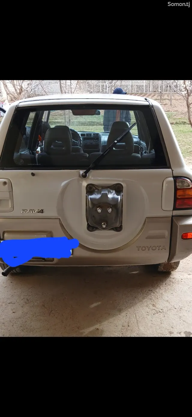 Toyota RAV 4 1998 · 1.8 MT