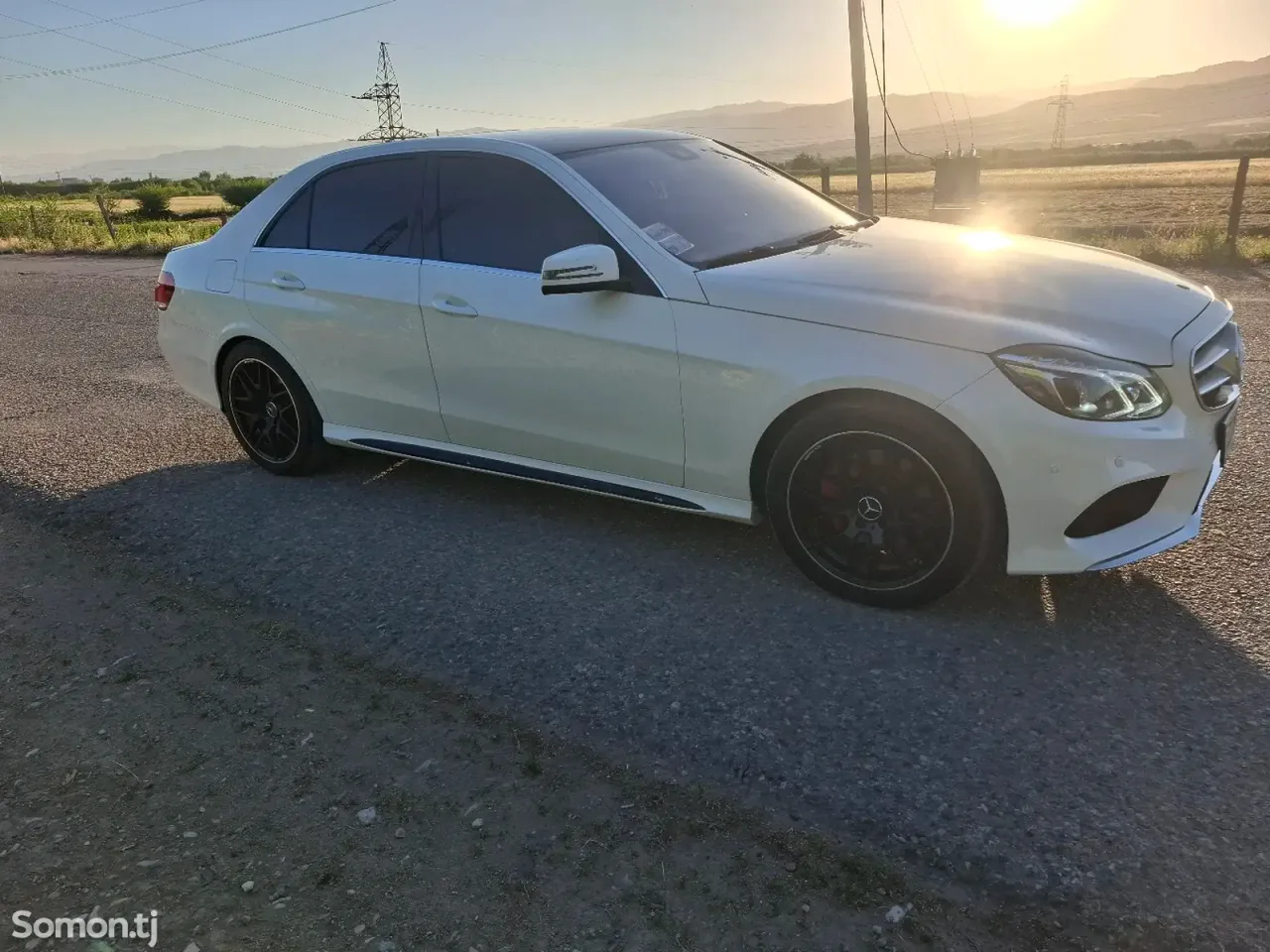 Mercedes-Benz E class 2014 · 3.5 AT