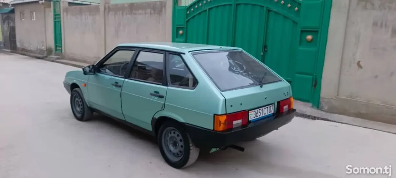 Lada (ВАЗ) 2109 2003 · 1.6 MT