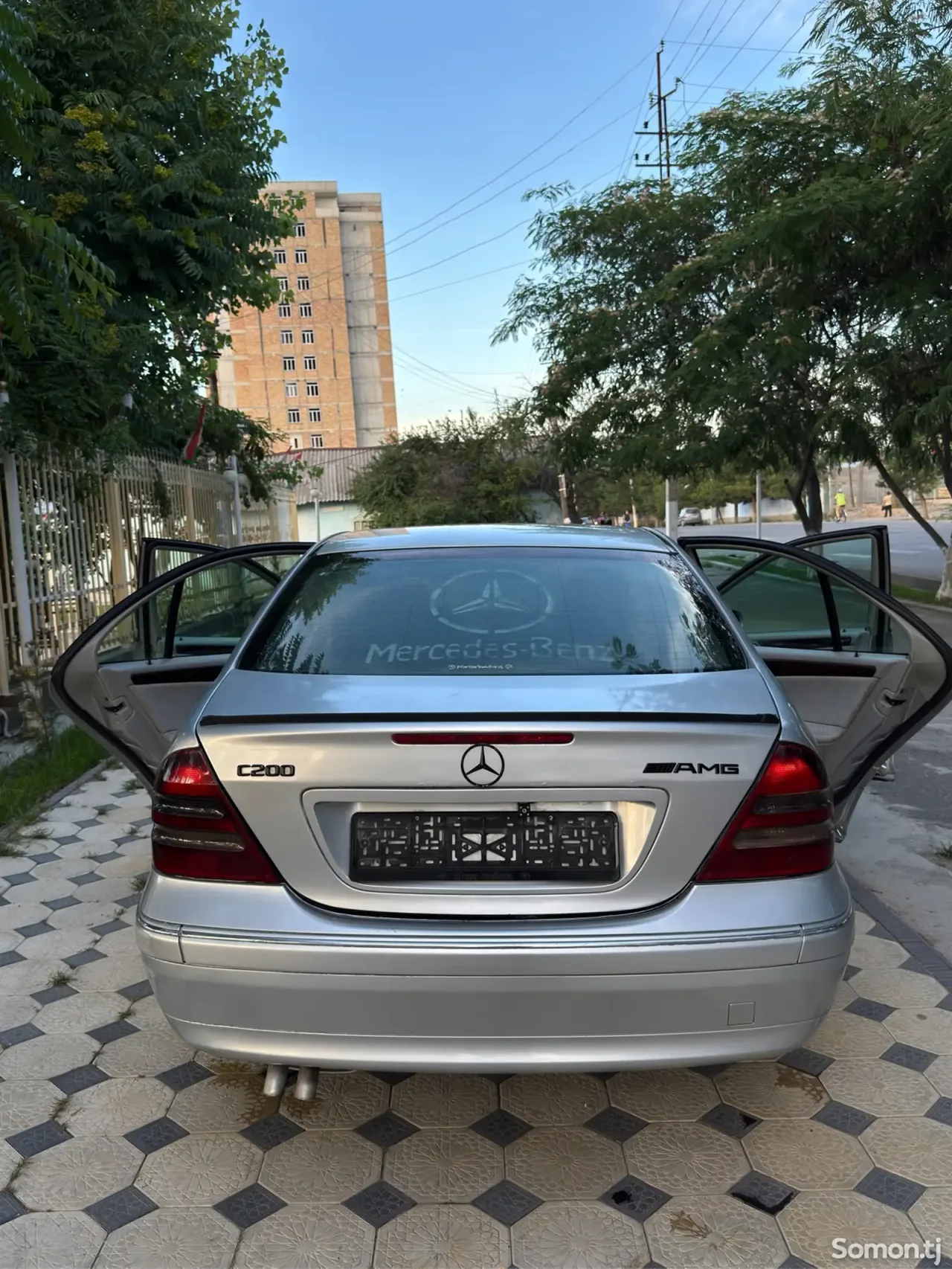 Mercedes-Benz C class 2000 · 2.0 AT