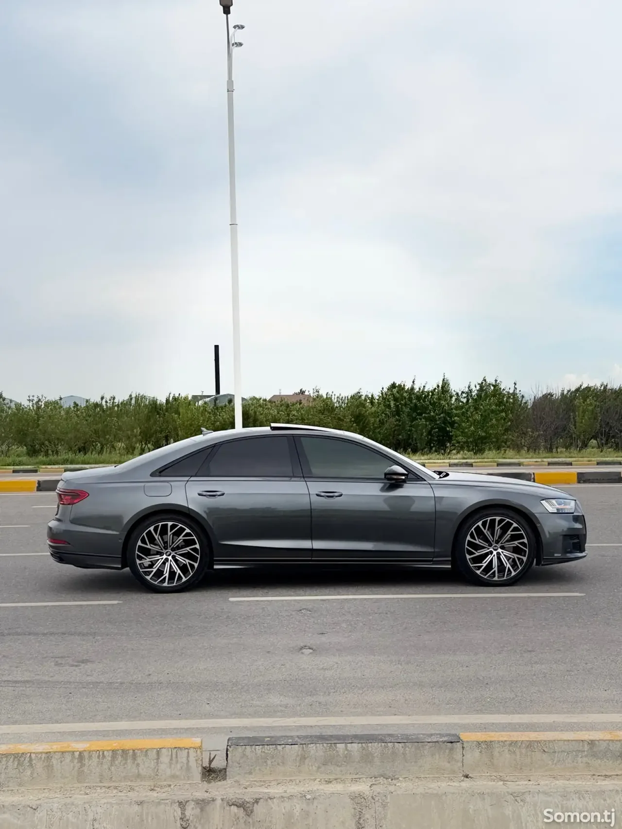 Audi A8 2020 · 3.0 AT