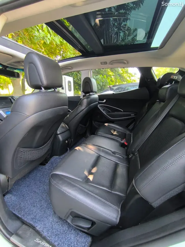 Hyundai Santa Fe 2014 · 2.4 AT
