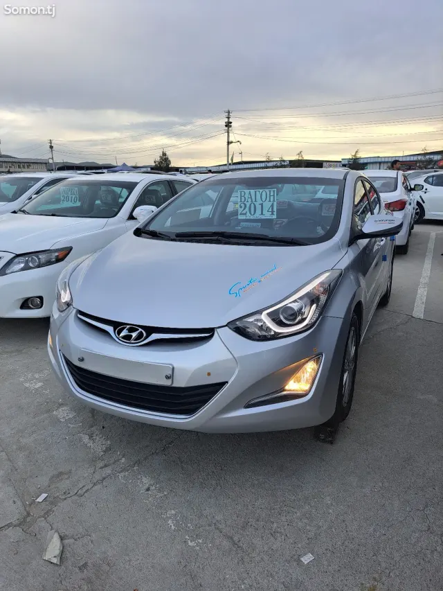 Hyundai Avante 2014 · 1.6 AT