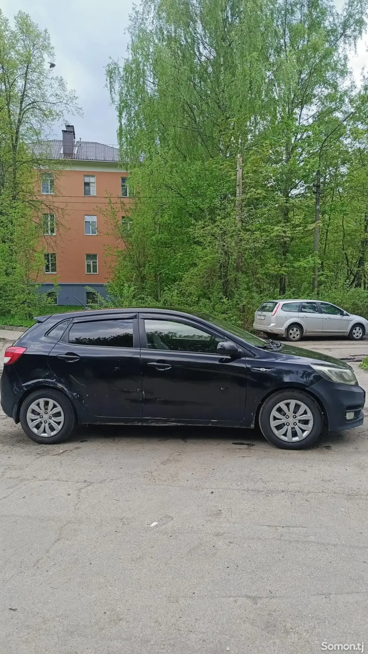 Kia Rio 2015 · 1.4 AT