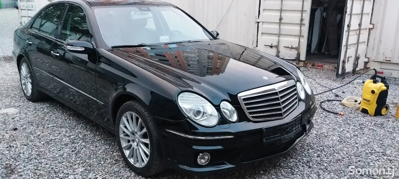 Mercedes-Benz E class 2007 · 3.5 AT