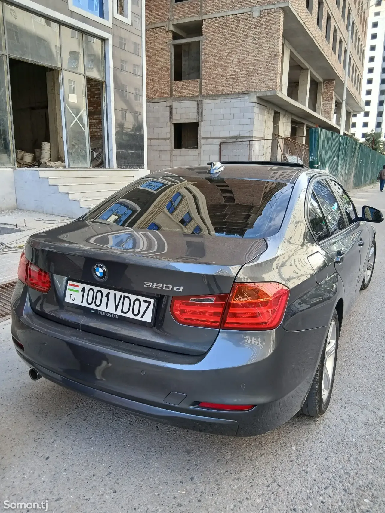 BMW 3 series 2014 · 2.0 AT