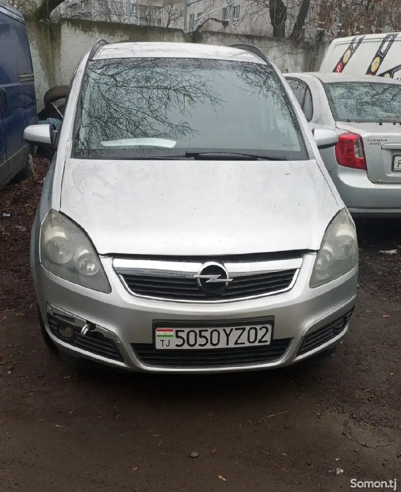 Opel Zafira 2006 · 1.6 MT