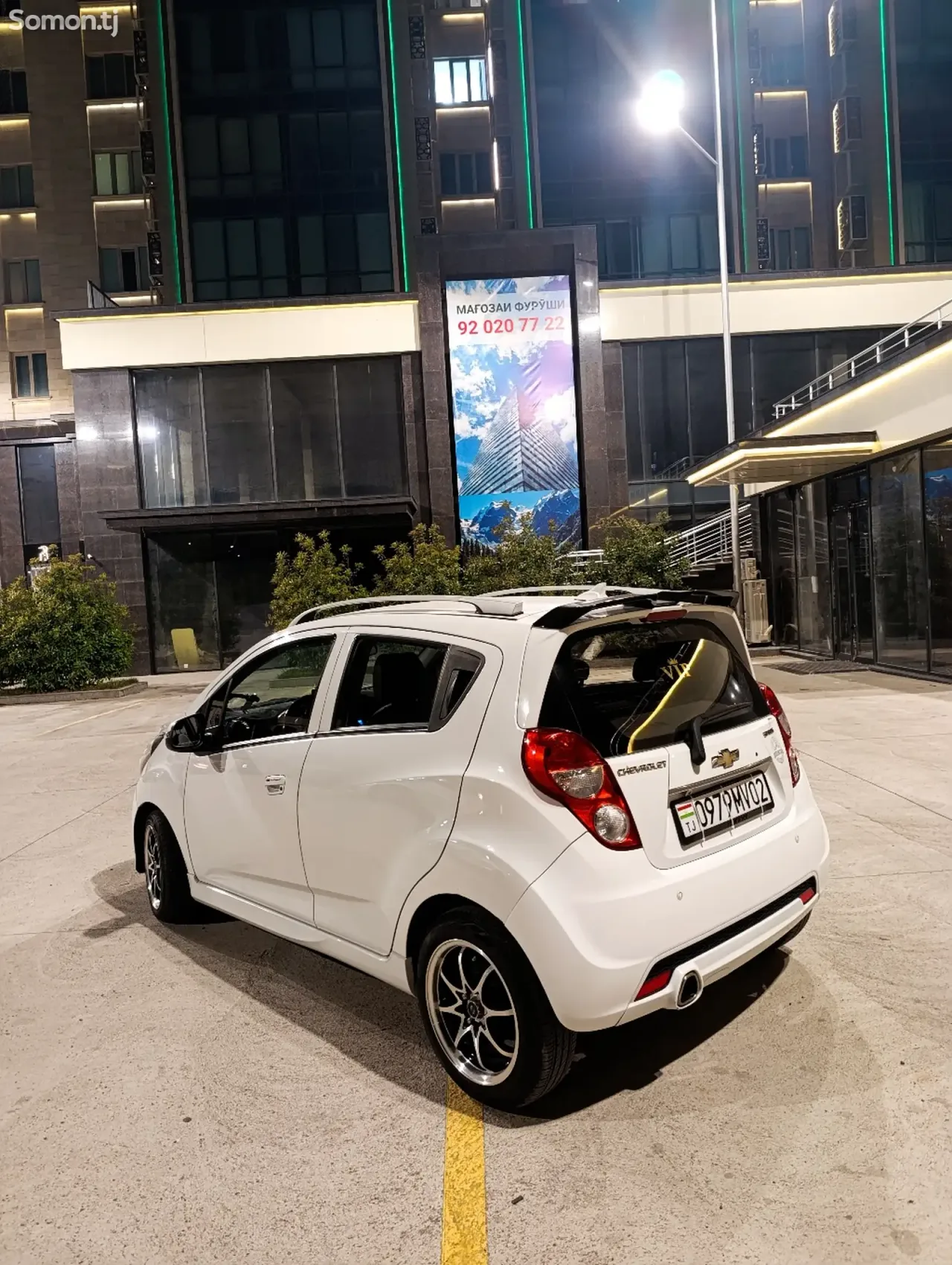 Chevrolet Spark 2014 · 1.0 AT