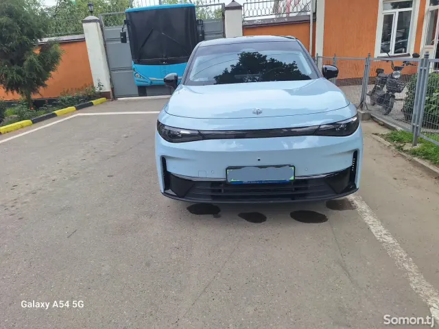 Leapmotor C10 2025 · 3.0 AT