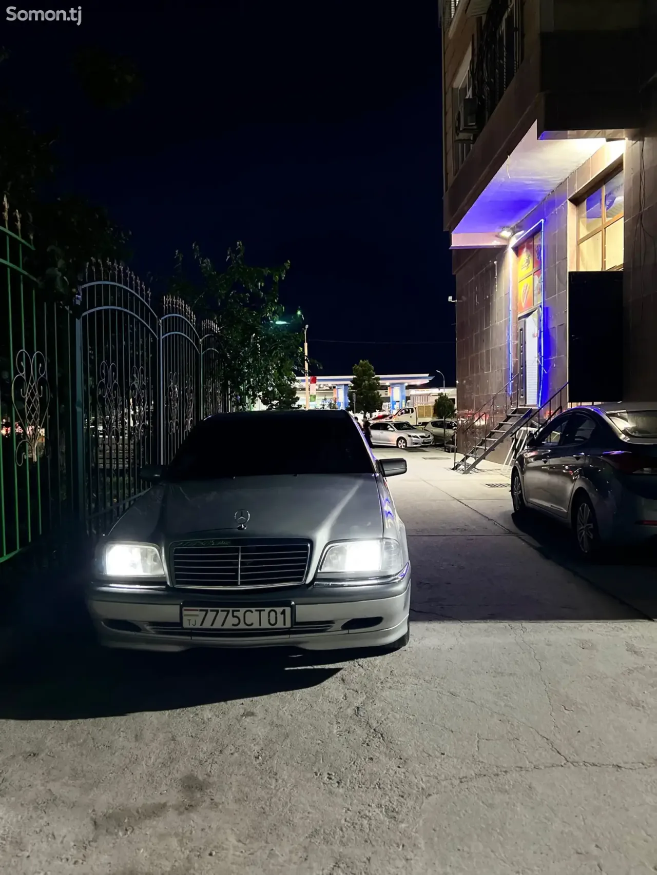 Mercedes-Benz C class 1998 · 2.4 AT
