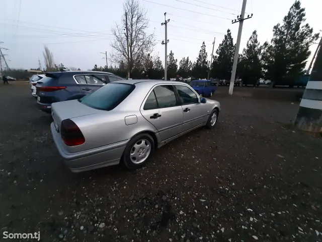 Mercedes-Benz C class 1998 · 1.8 MT