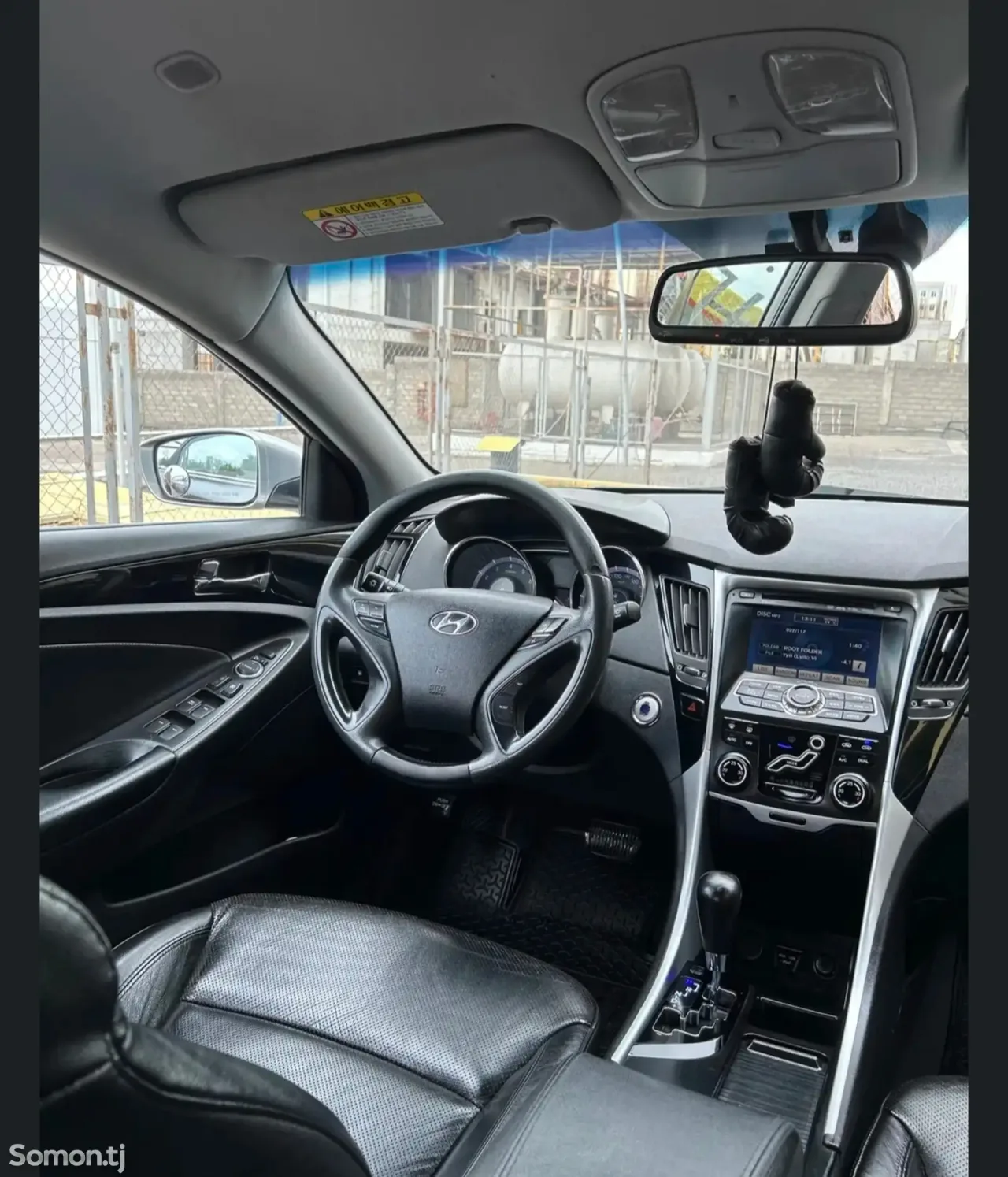 Hyundai Sonata 2010 · 2.4 AT
