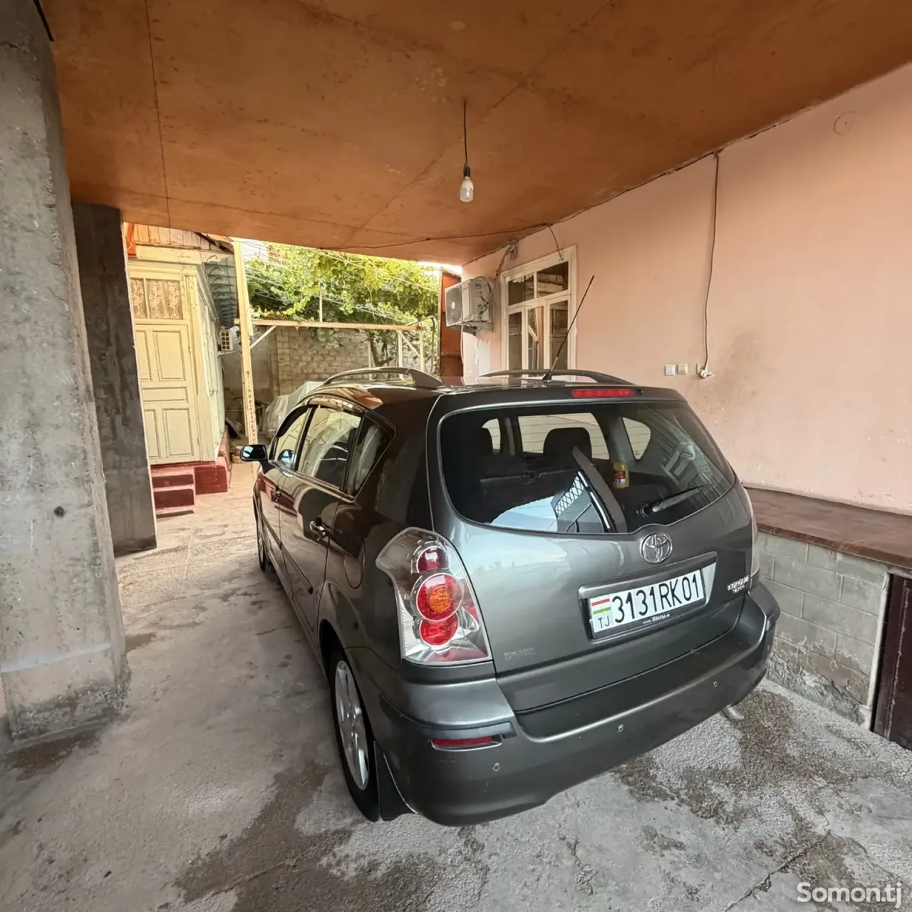 Toyota Verso 2006 · 1.8 MT