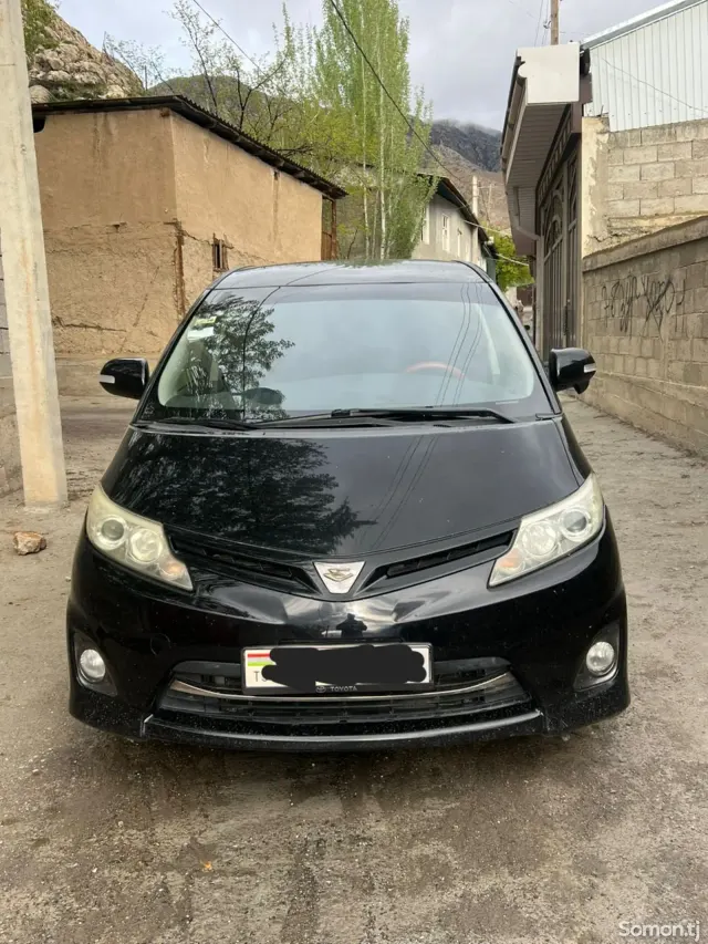 Toyota Estima 2009 · 2.4 AT