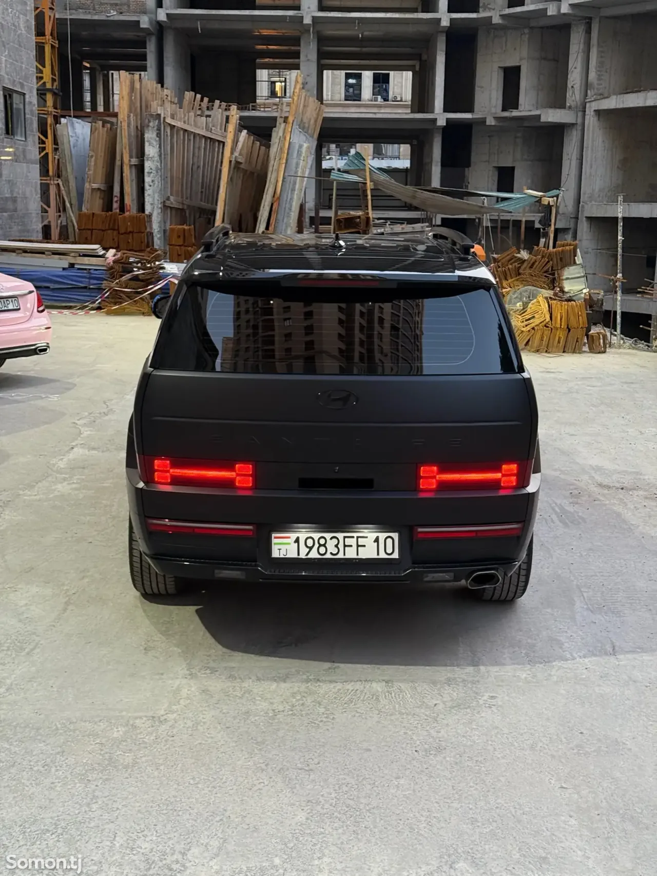 Hyundai Santa Fe 2024 · 2.5 AT