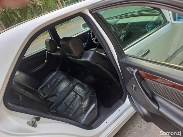 Mercedes-Benz C class 1999 · 2.4 AT