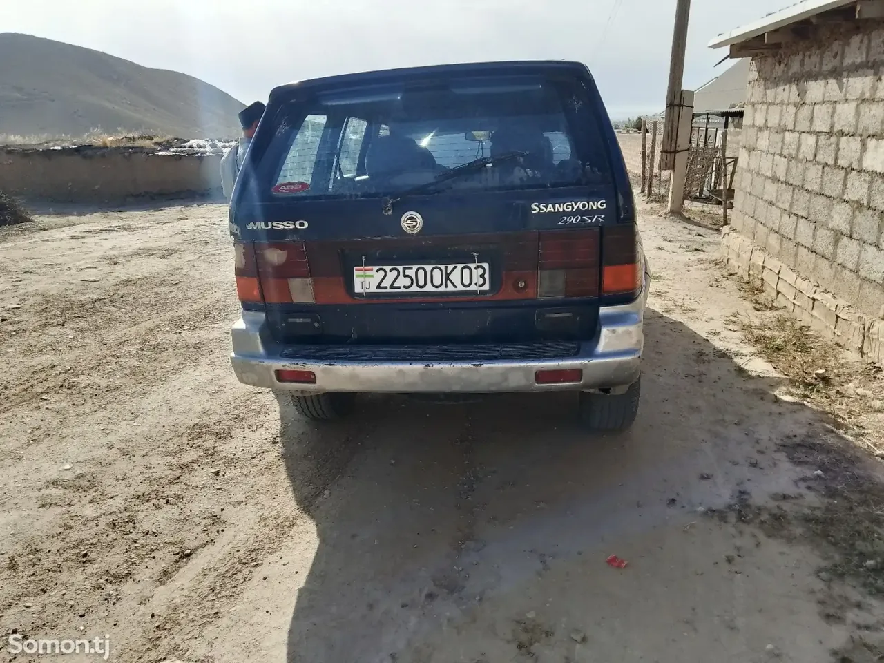 Ssang Yong Musso 1996 · MT