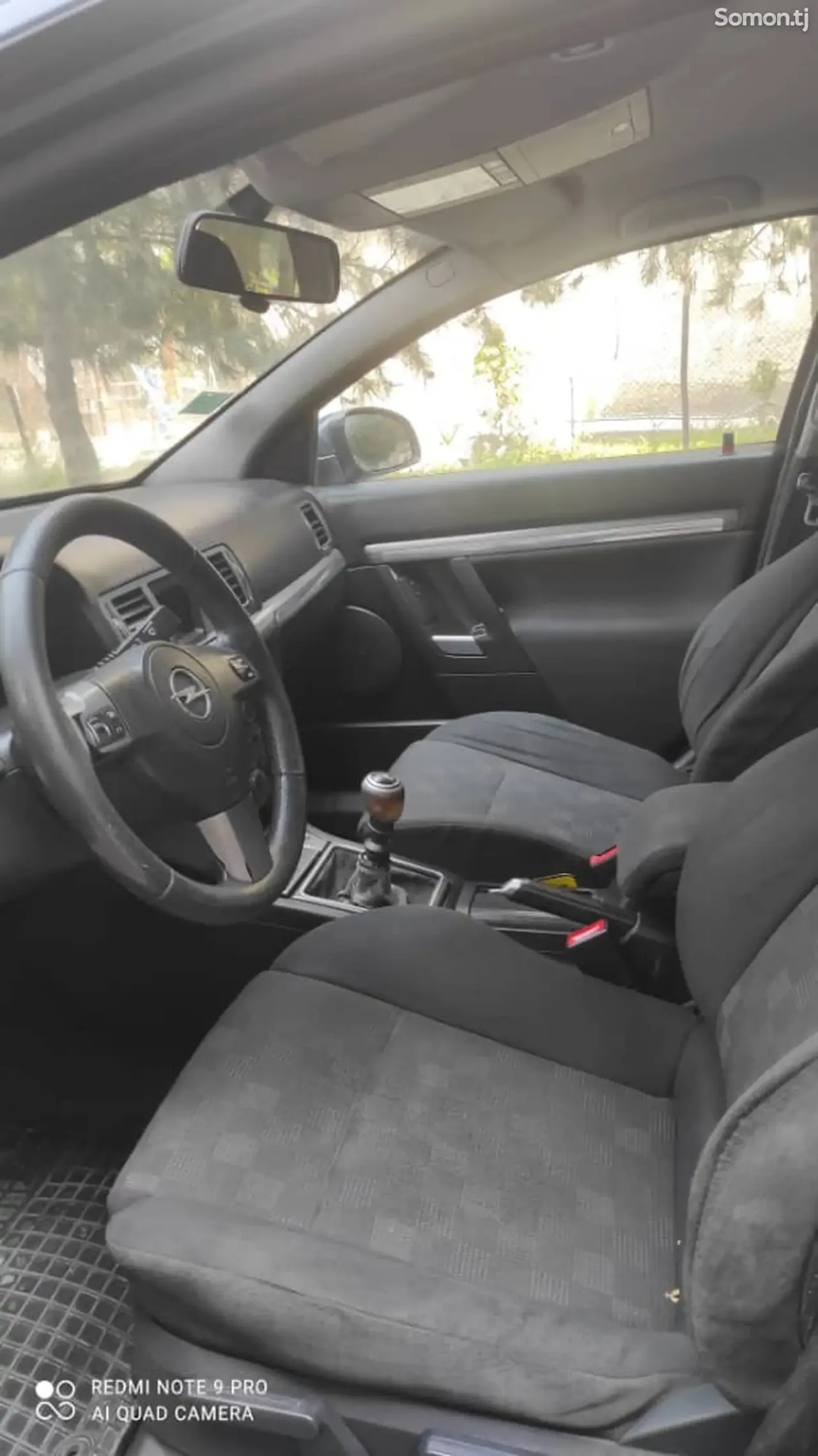 Opel Vectra C 2006 · 1.9 MT