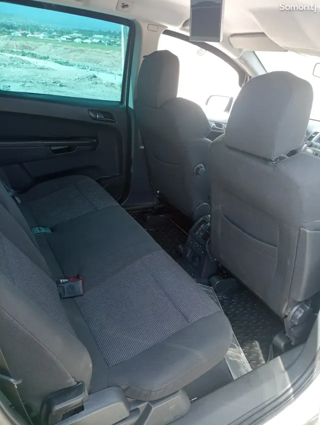 Opel Zafira 2008 · 1.8 MT