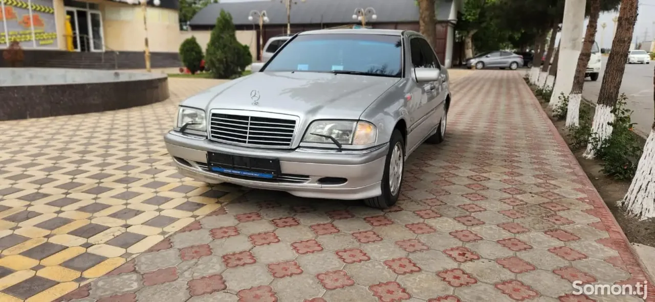 Mercedes-Benz C class 1998 · 1.8 AT