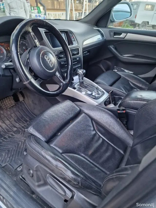 Audi Q5 2012 · 3.0 AT