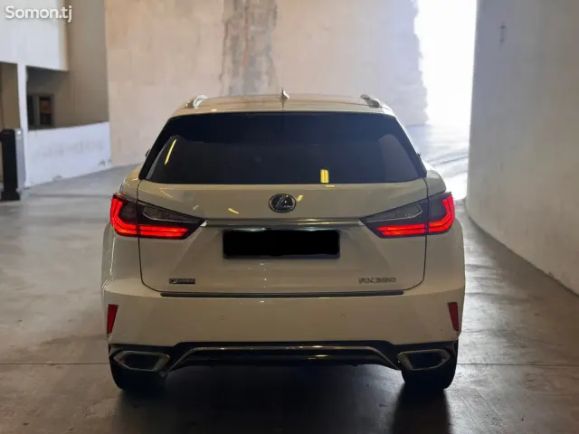 Lexus RX series 2017 · 3.5 AT