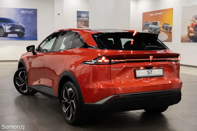 Changan Deepal S07 2025 · AT
