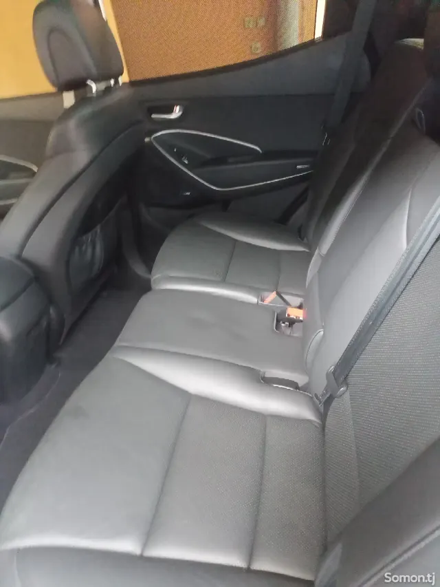 Hyundai Santa Fe 2015 · 2.2 AT