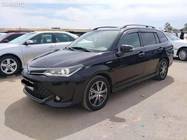 Toyota Fielder 2016 · 1.5 AT