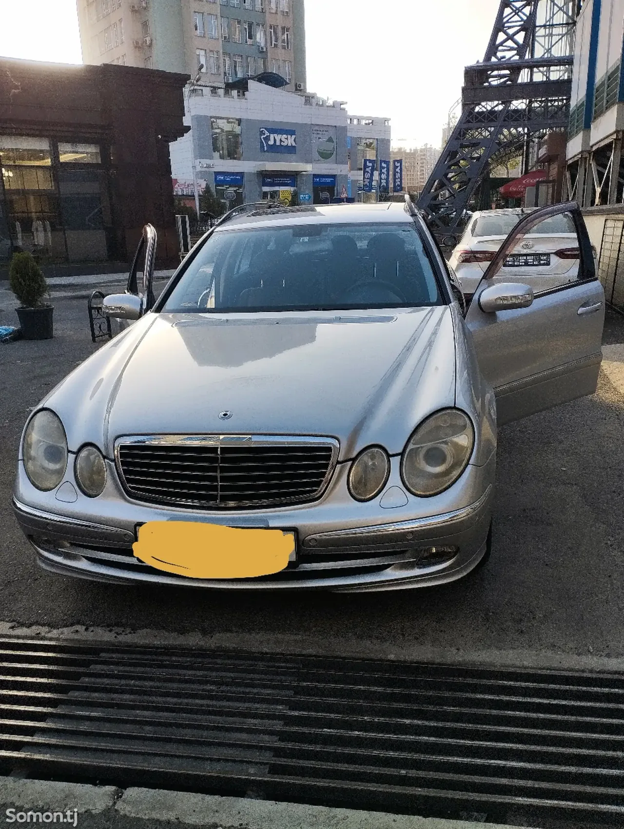 Mercedes-Benz E class 2005 · 3.5 AT