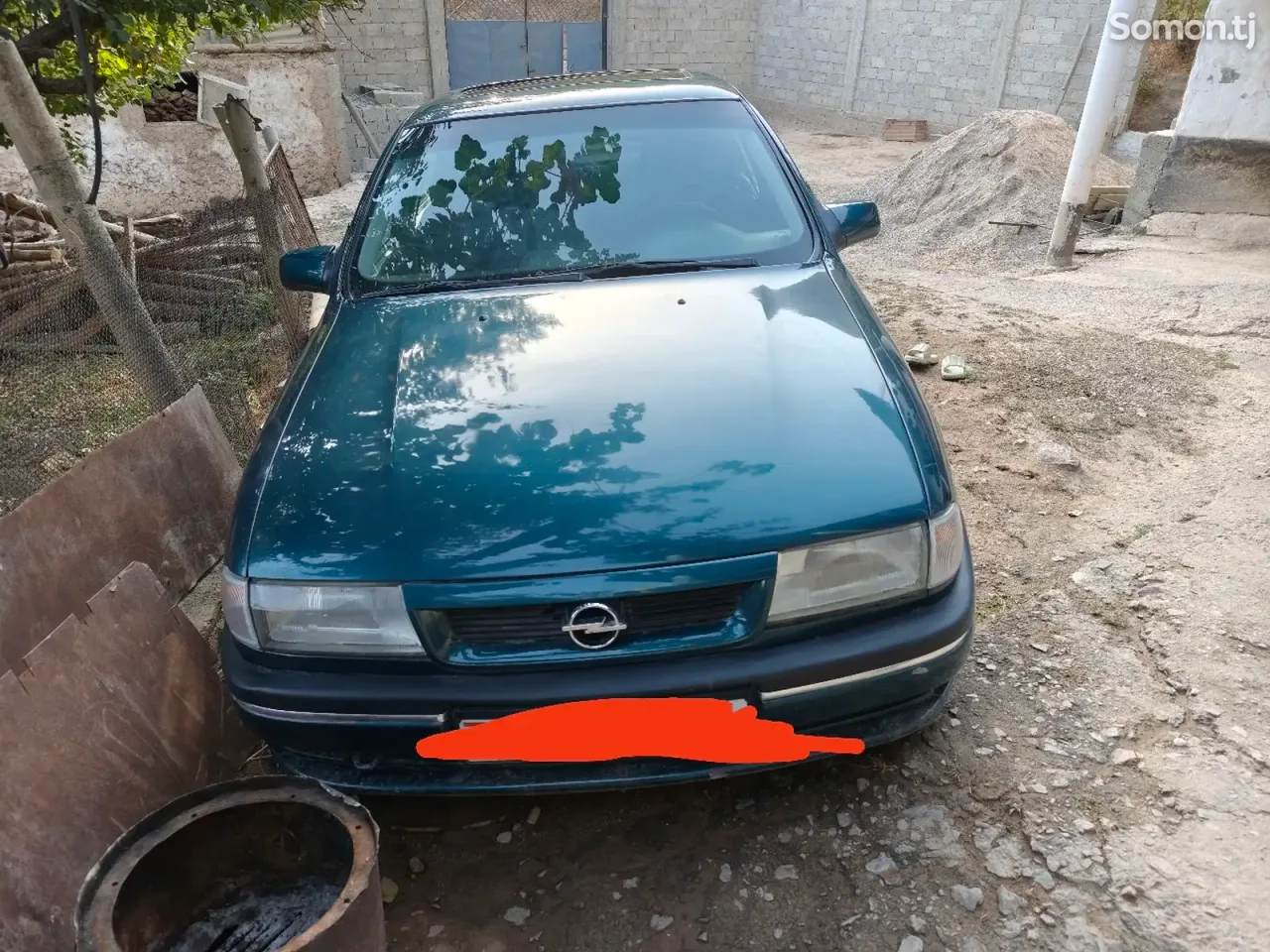 Opel Vectra A 1995 · 1.6 MT