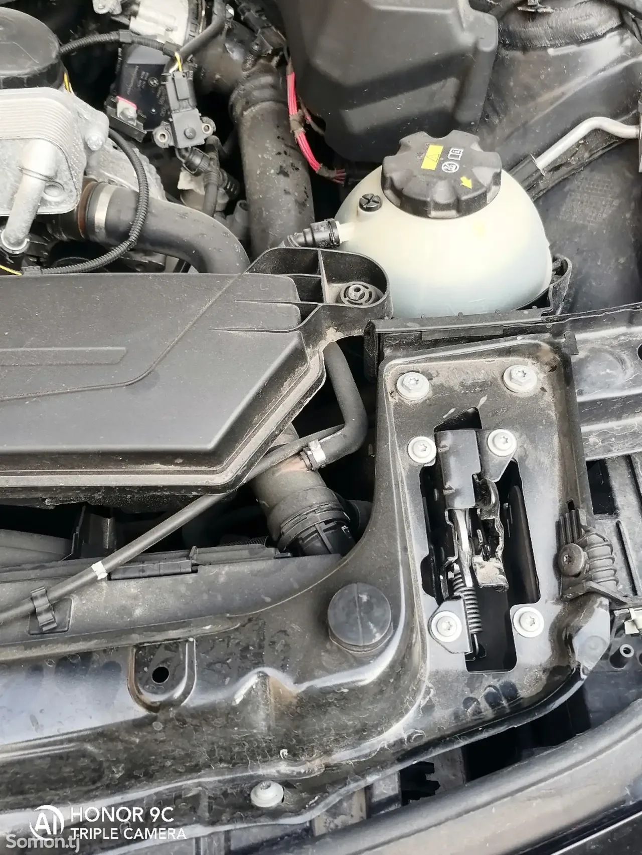 BMW 3 series 2015 · 2.2 AT