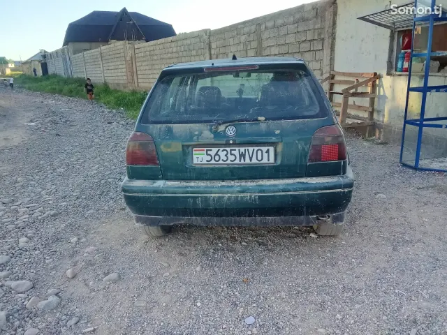Volkswagen Bora 1996 · 1.6 MT