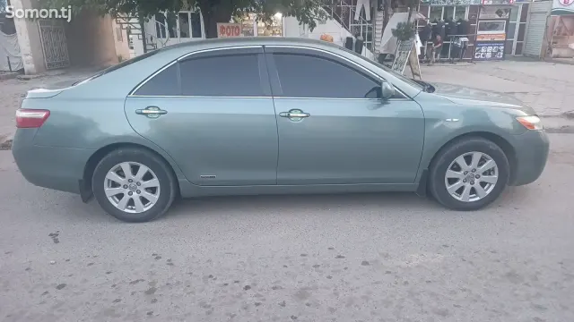 Toyota Camry 2008 · 2.4 AT