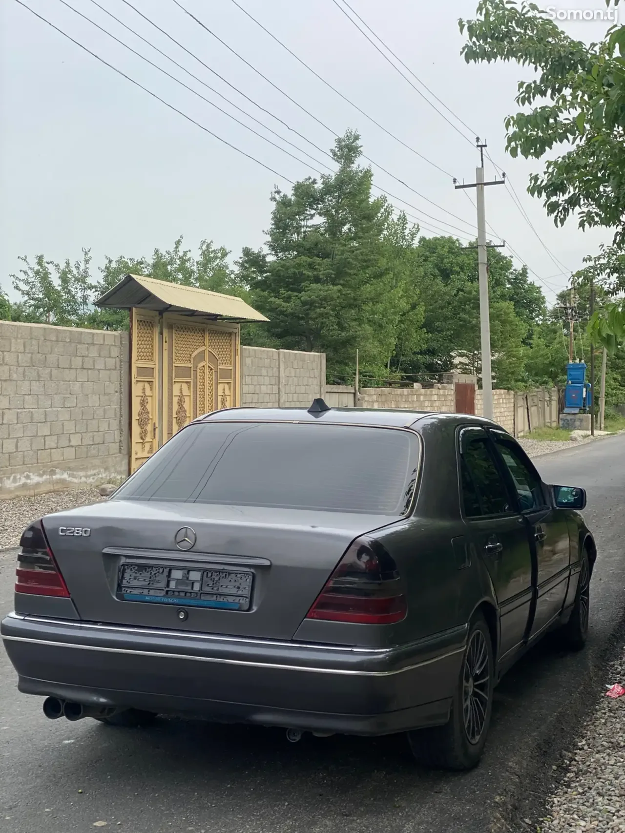Mercedes-Benz C class 1995 · 2.8 MT