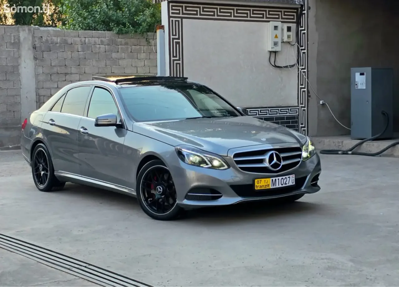 Mercedes-Benz E class 2014 · 3.0 AT