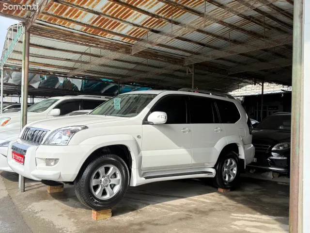 Toyota Land Cruiser Prado 2008 · 2.7 AT
